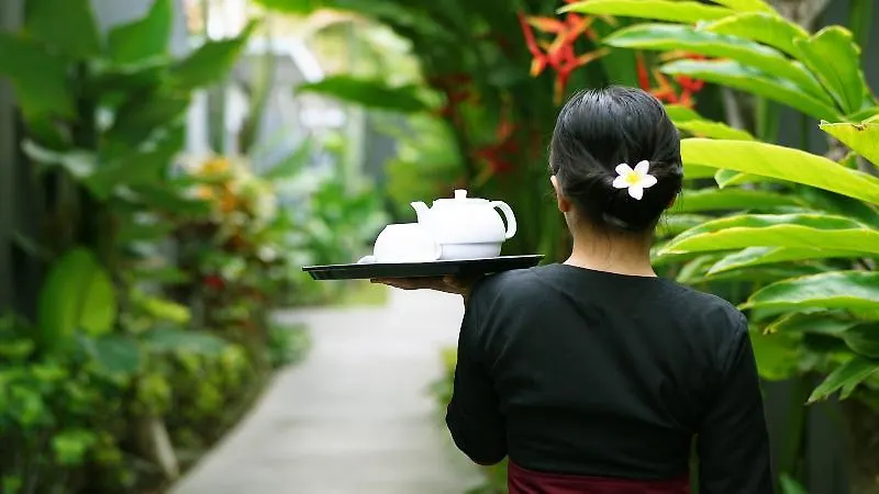 Abia Villas Kuta  Hotel